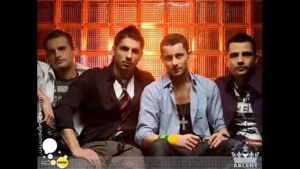 Akcent - Red Bikini