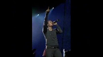 Linkin Park - Hands Held High - Chester Bennington