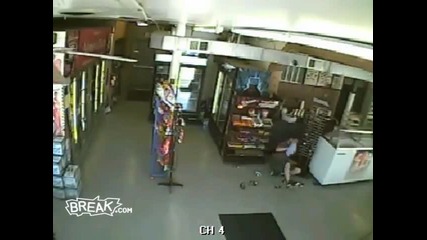 Wasp pwns Man - Security Camera Faceplant 