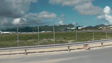 Летище до самият плаж - Карибските острови.