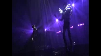 Starflash Interview - Tokio Hotel Part 2 Humanoid Tour Rehearsals and Backstage (22.0210) 