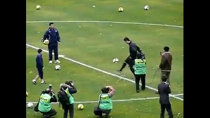 Роналдо, смутен от едно хлапе!