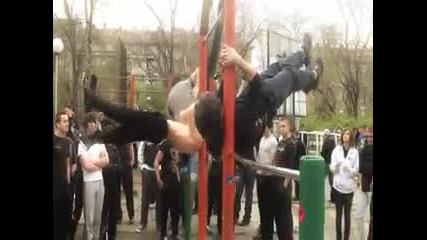 Фитнес умения от българи в даскало !!!