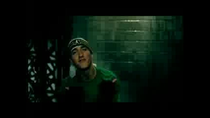 Eminem - Sing For The Moment 