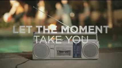 Selena Gomez The Scene - Hit The Lights (lyric Video)