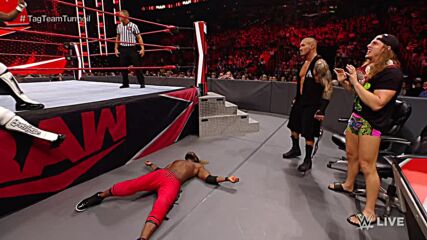 The New Day vs. AJ Styles & Omos – Tag Team Turmoil Match: Raw, Sept. 6, 2021