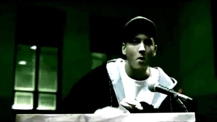 Eminem ft. Lloyd Banks - Where Im At (official music video)