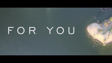 Част от една от песните от албума на Demi Lovato " Confident" - For You - Confident Box