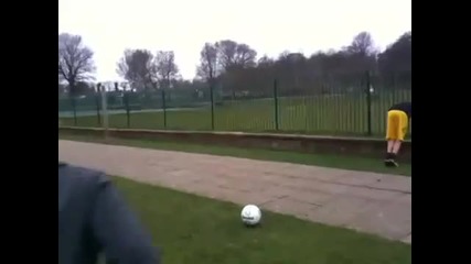 Искаше да го удари но какво стана