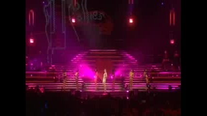 Kylie Minogue - Hand On Your Heart Live