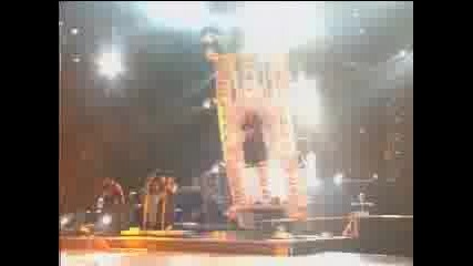 Britney - Oops (live) Vbox7 