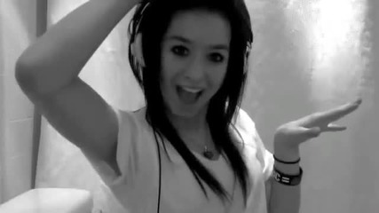 christina Grimmie - Loves Skrillex (hq)