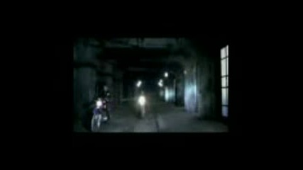 Beam Vs. Cyrus - Lifestyle