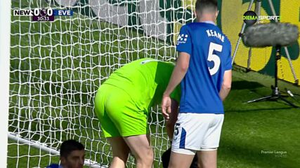 Newcastle United vs. Everton - 1st Half Highlights