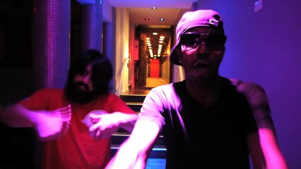 Deez Bitchez Rollin Juicy J Ft. Spaceghost Purrp and Speakz