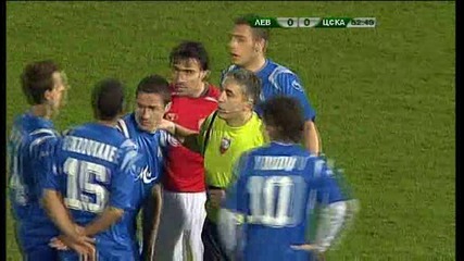 Левски - Цска 0:0 - жълт картон за Петреш 