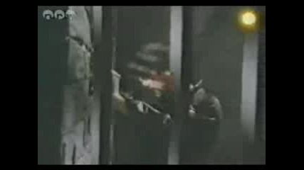 Les Mckeown - Love Is Just A Breath Away