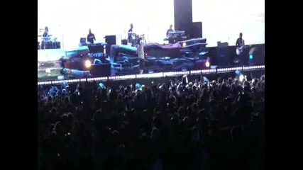 Eminem - Not Afraid (live @ Yankee Stadium)