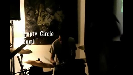 Yumi - Empty Circle
