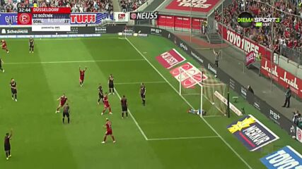 Дюселдорф - Регенсбург 1:1 /репортаж/