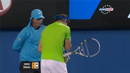 Надал направи точката на сезона на Australian Open 2012