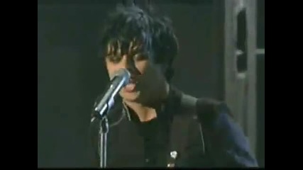 Green Day - Boulevard of broken dreams (live) 