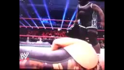 Wwe Tlc 2011 - Mark Henry vs Big Show /world heavyweight championship/