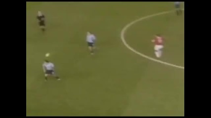 Ryan Giggs - Manchester United Legend 11 