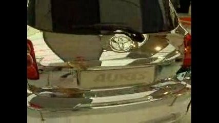 Огледалната Toyota Auris !!!
