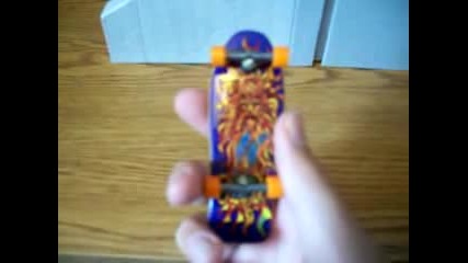 Santa Cruz Limited Edition Tech Deck Review.flv