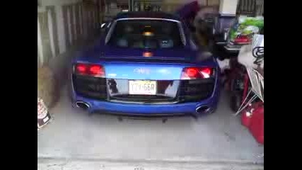 Audi R8 V10 startup 