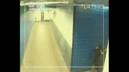 Пребиват българин в Брюкселското метро 