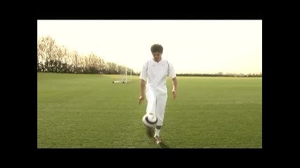 How to do catch tricks - Football 
