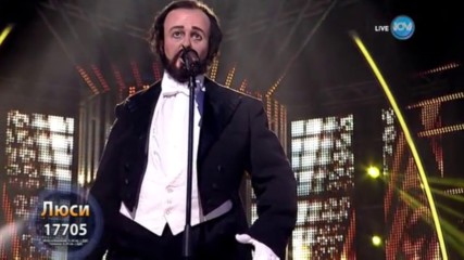 Люси като - Luciano Pavarotti - „Nessun Dorma” | Като две капки вода