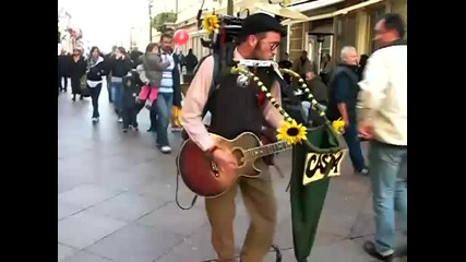 Amazing One-man-band Street Performer in Croatia (cigo Man B