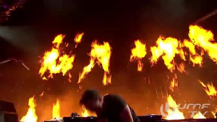 Лудница! Dyro - Sounds Like | Hardwell Live @ Ultra Music Festival Miami 2014