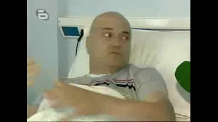 Слави Трифонов в болница с счупен крак 
