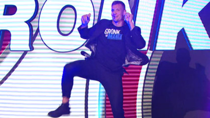 Rob Gronkowski comes at the King: SmackDown, March 20, 2020