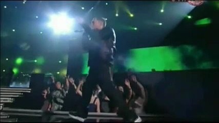 Eminem ft Rihanna - Love The Way You Lie, Dr. Dre - I Need A Doctor - Live Grammy Awards 2011