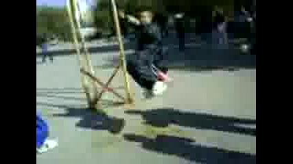 Pi4 Se Lule Na Basket Ko6a V 69 - To Daskalo