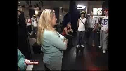 Big In America [ 3.2 ]