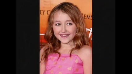 Noah Cyrus, Emily Grace amp;ariel Winter 