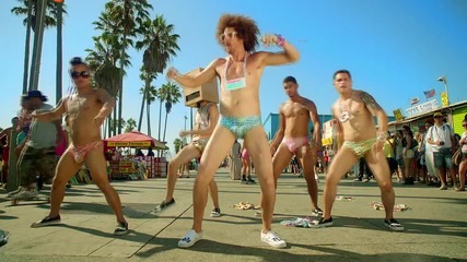 ** Lmfao - Sexy and I Know It **