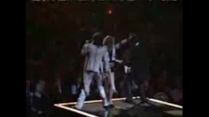 Aerosmith & Fergie - Walk This Way.