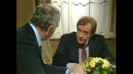 Yes Prime Minister 2 - 5 Power to the People 