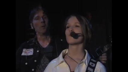 Twist Shout - Monalisa Band Live 