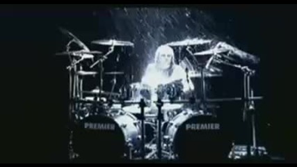 Stratovarius - Hunting High and Low 