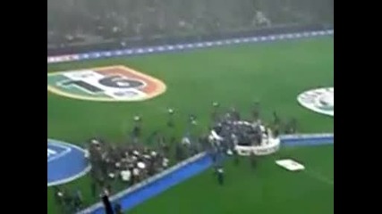 Atmosferata Na San Siro - Milano Siamo Noi!!!