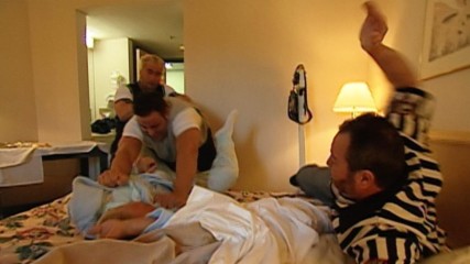 The Mean Street Posse attack Crash Holly in his hotel room: Raw, March 6, 2000