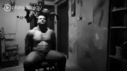 Джена- да се влюбя не допускам
